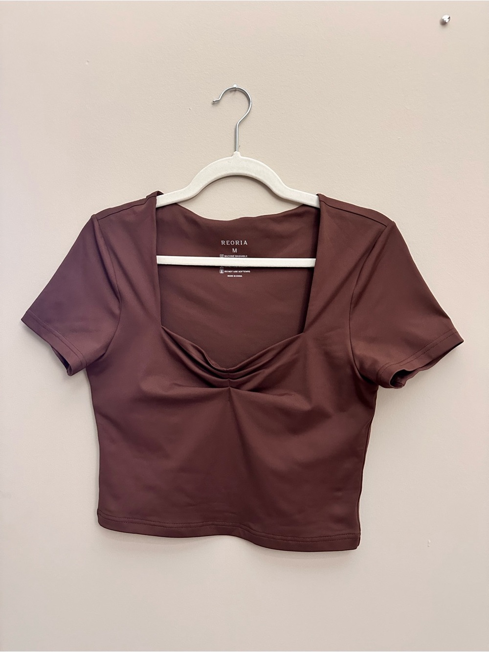 ReoRia Women's Chocolate Brown Short Sleeve Cropped Square-Neck Top